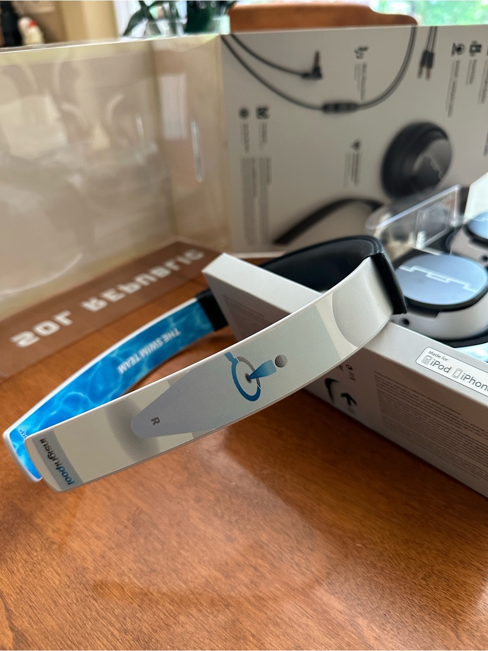Sol Republic Over Ear Headphones - Picture 9 of 15